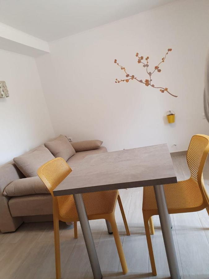 Apartman Mi Нерезине Экстерьер фото